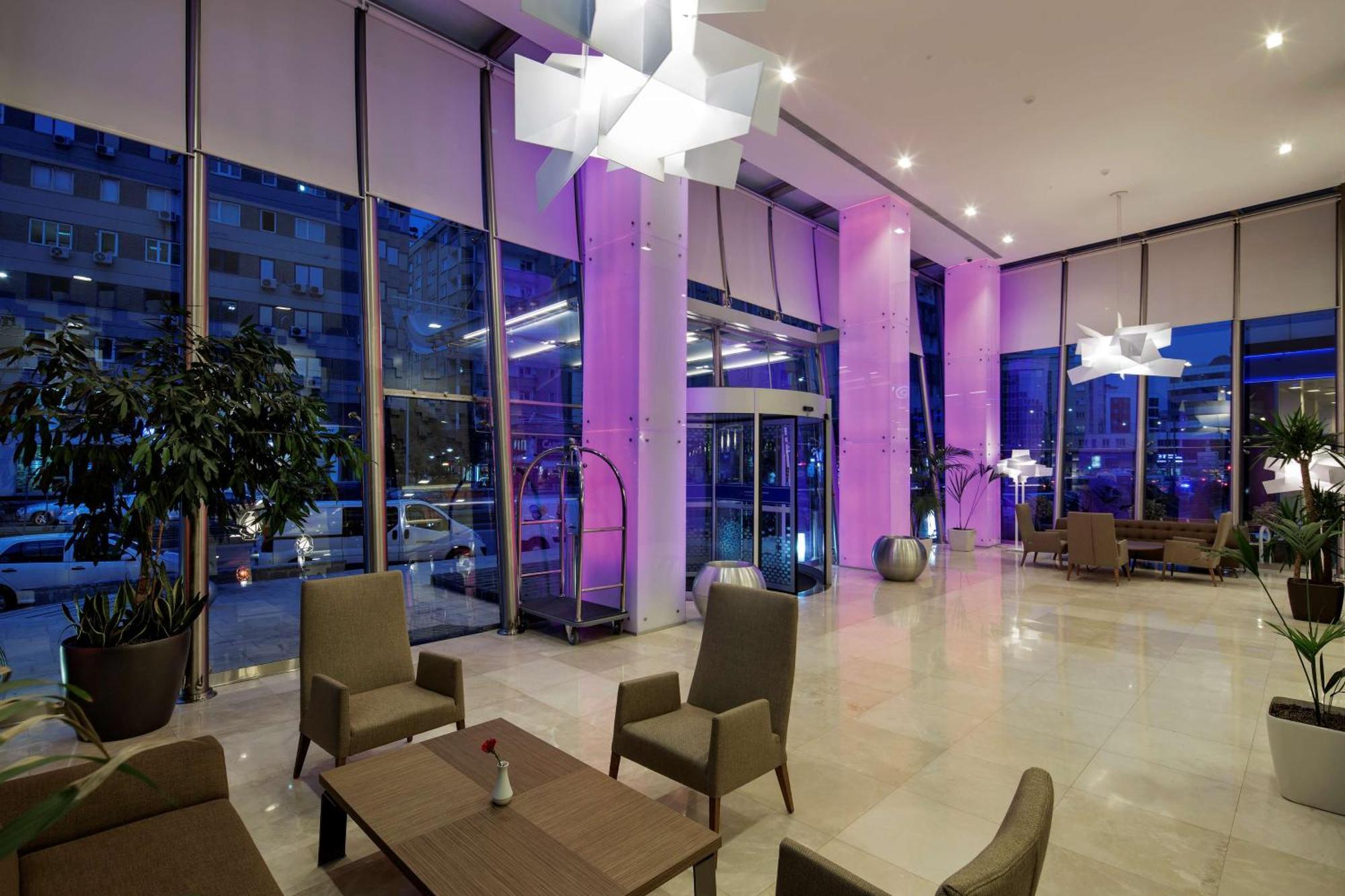 Hotel Hampton By Hilton Gaziantep Exterior foto